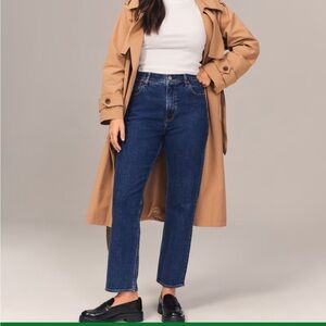 Abercrombie Curve Love Ultra High Rise Ankle Straight Jean 30